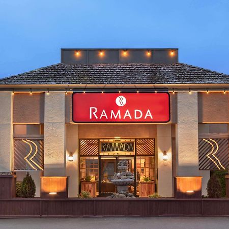 Ramada By Wyndham Arcata Hotel Екстериор снимка