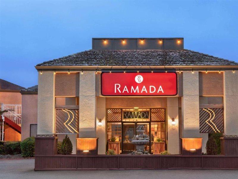 Ramada By Wyndham Arcata Hotel Екстериор снимка